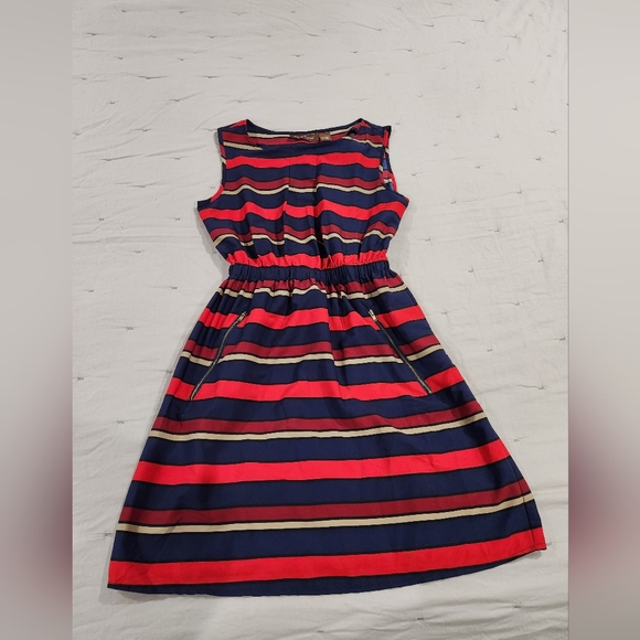 Red and Blue Womens Lightweight Summer Dress Medium - Picture 1 of 3